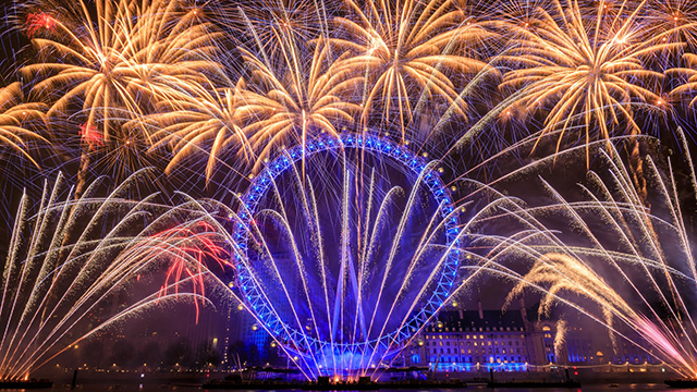 london new years eve fireworks shutterstock640x360